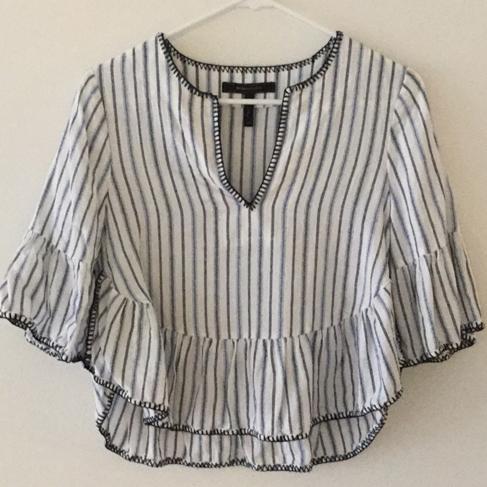 BCBG  Maxazria striped crop top size xs
